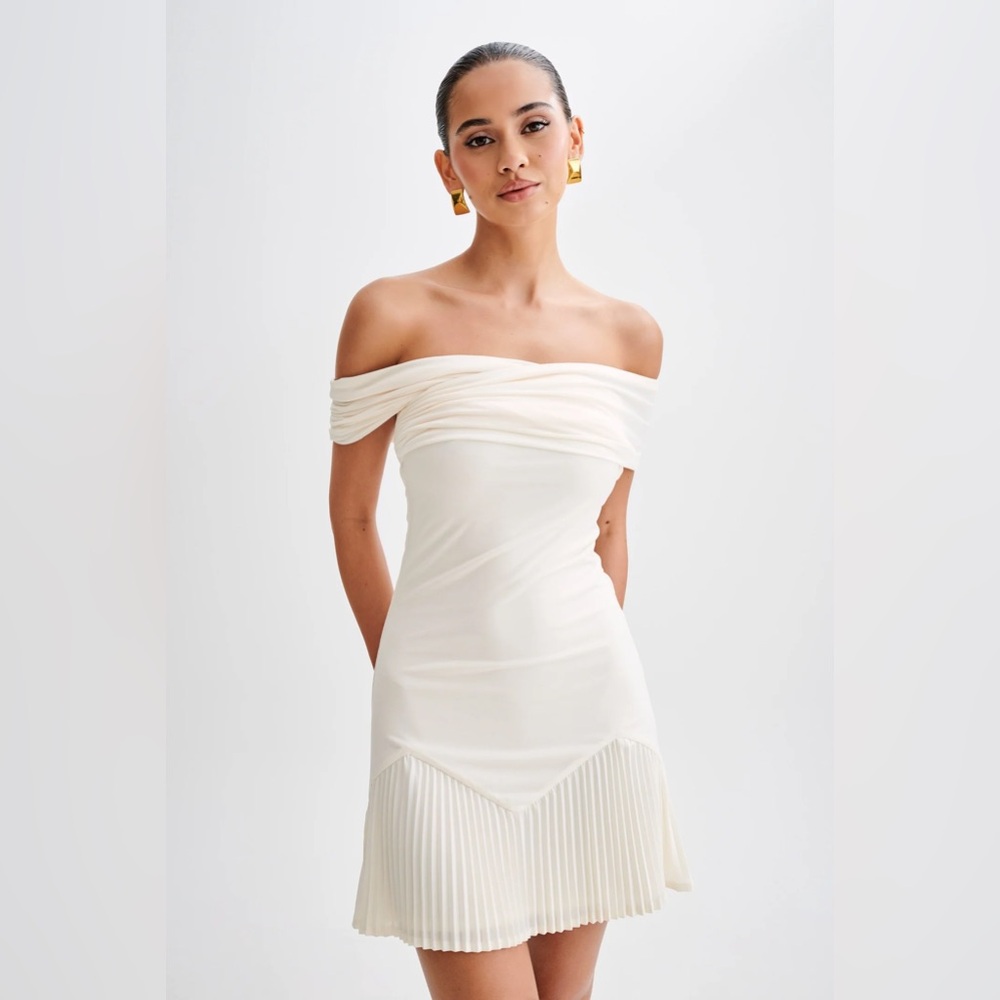 Elegant Off-Shoulder White Dress
